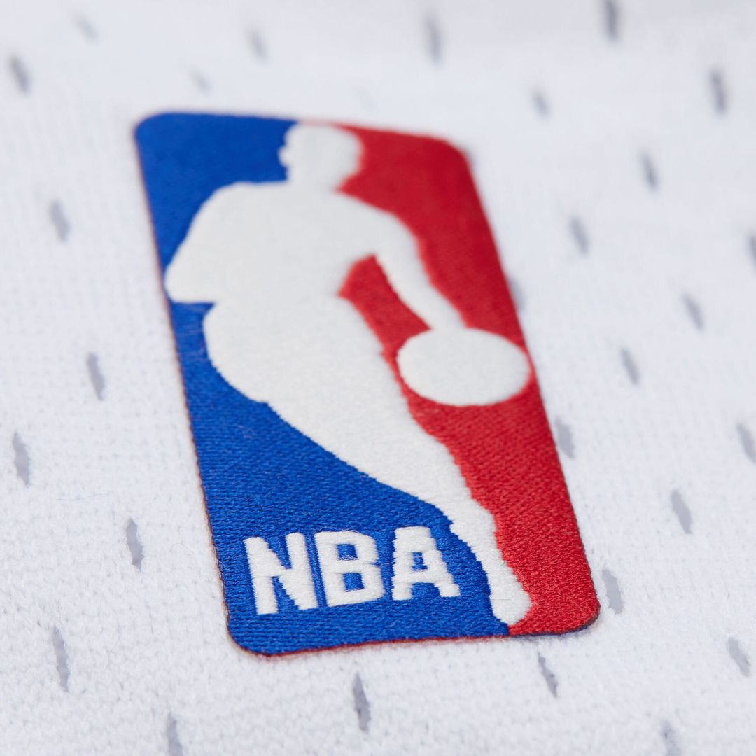 Kevin Garnett Minnesota Timberwolves Mitchell & Ness Hardwood Classics Swingman Jersey - White