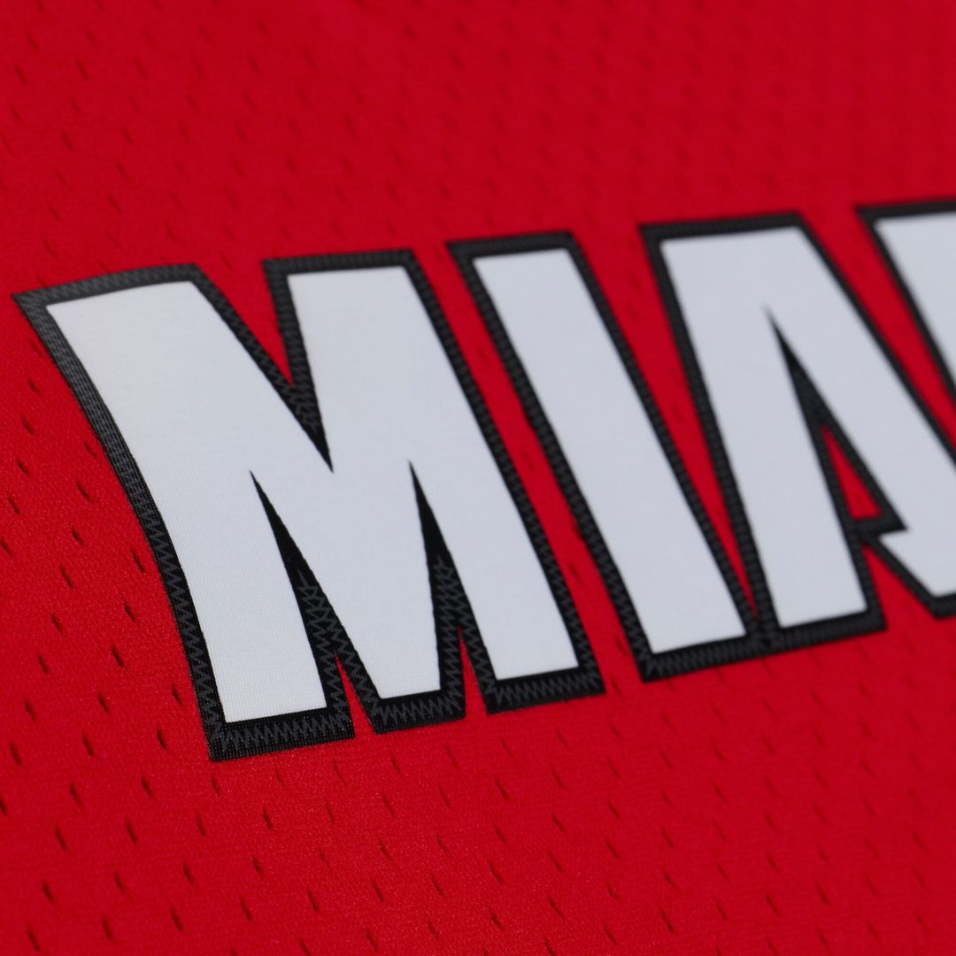 Shaquille O'Neal Miami Heat Mitchell & Ness 2007/08 Hardwood Classics Swingman Jersey - White