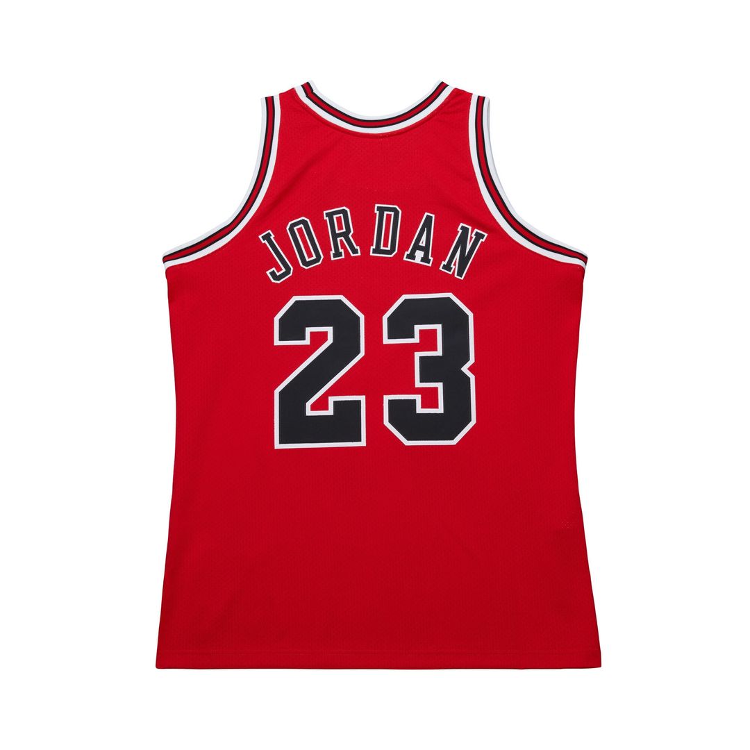 Michael Jordan Chicago Bulls Mitchell & Ness 1996/97 Throwback Authentic Jersey - Red