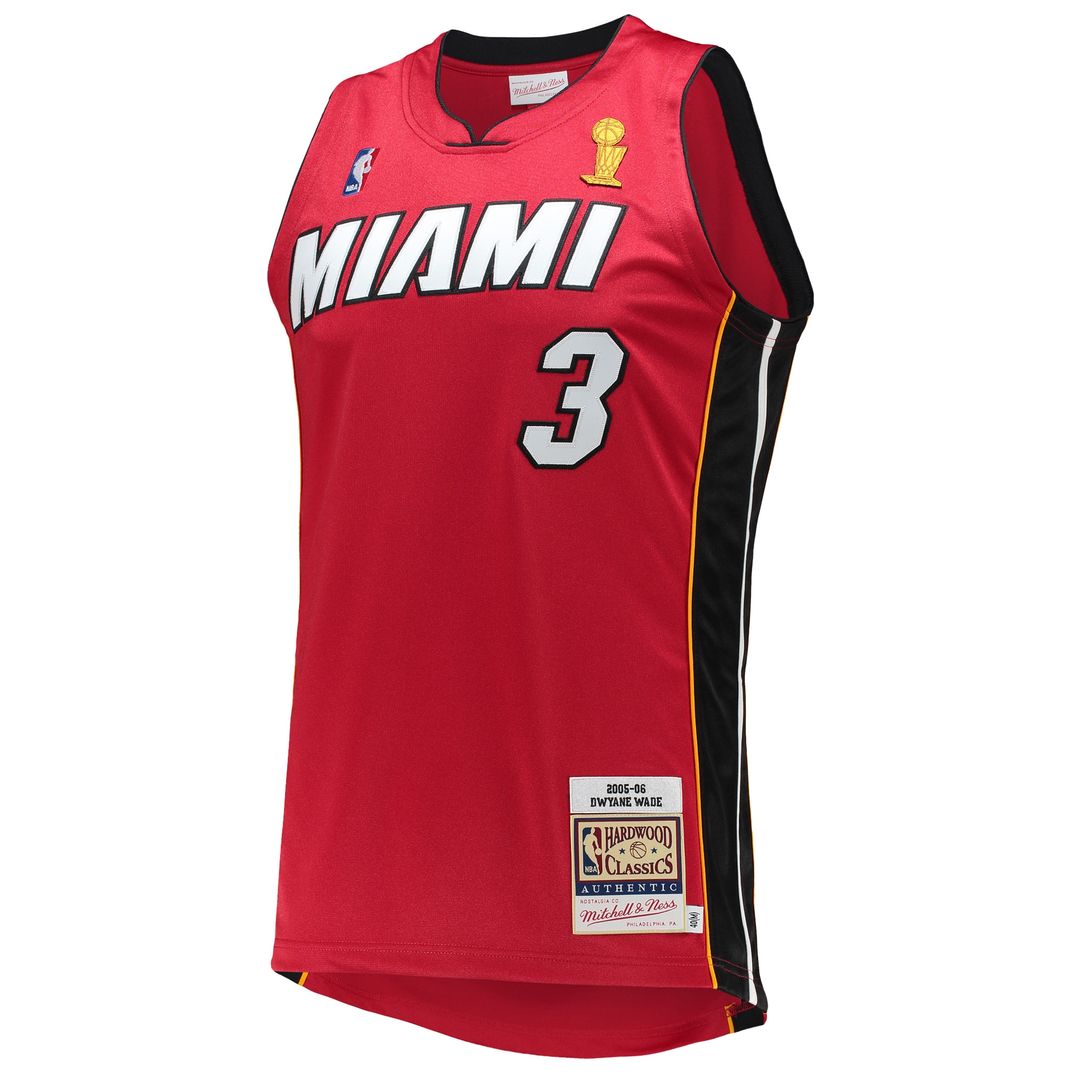 Dwyane Wade Miami Heat Mitchell & Ness 2005 - 06 Hardwood Classics Authentic Jersey - Red