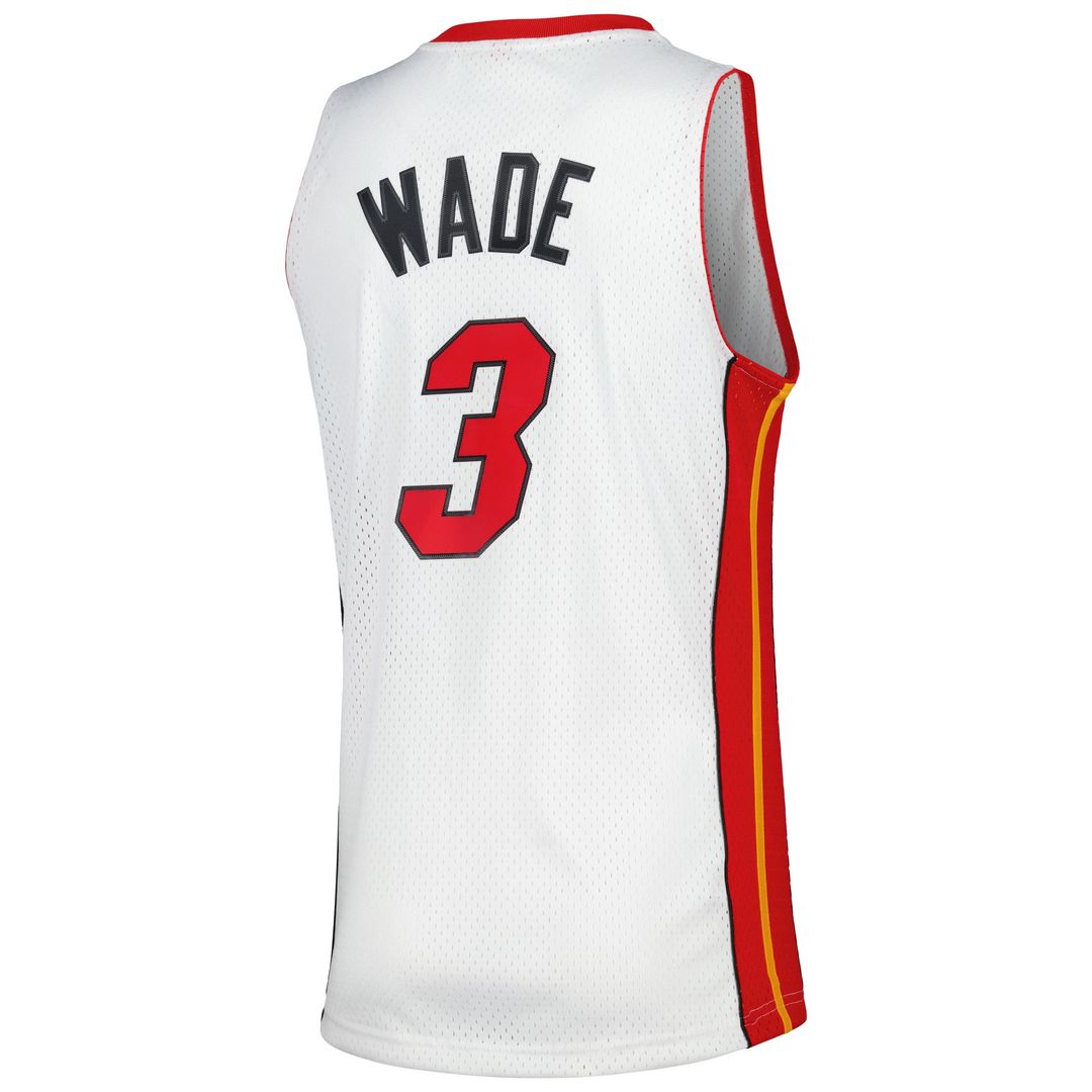 Dwyane Wade Miami Heat Mitchell & Ness 2005/06 Hardwood Classics Swingman Jersey - White
