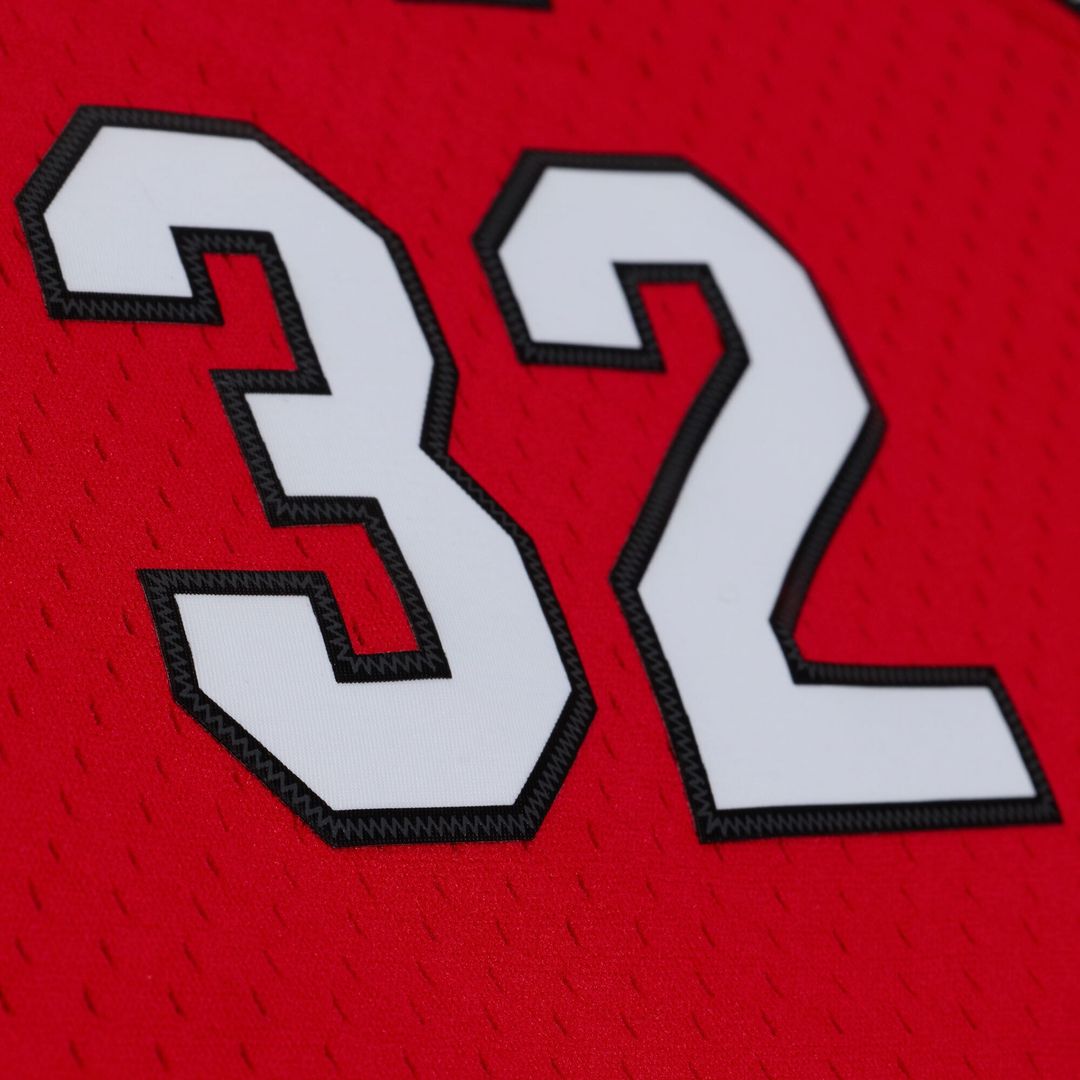 Shaquille O'Neal Miami Heat Mitchell & Ness 2007/08 Hardwood Classics Swingman Jersey - White