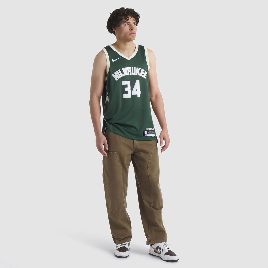 Giannis Antetokounmpo Milwaukee Bucks Nike Unisex Swingman Jersey - Association Edition - White