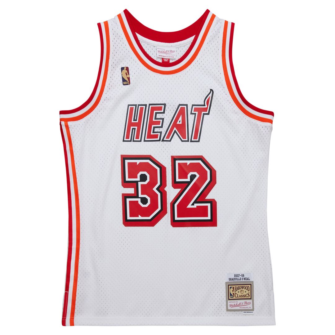 Shaquille O'Neal Miami Heat Mitchell & Ness 2005 - 06 Swingman Jersey - Red